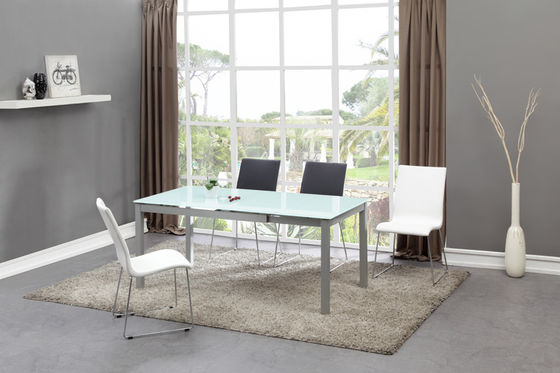 700mm Fashionable Extendable Glass Dining Table Lightweight With Iron Frame